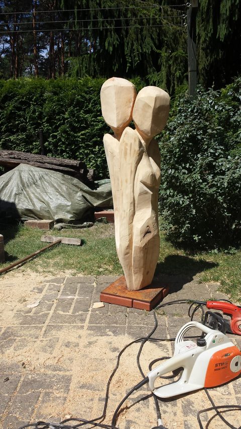Hochzeitspaar – holzskulpturen, Linde