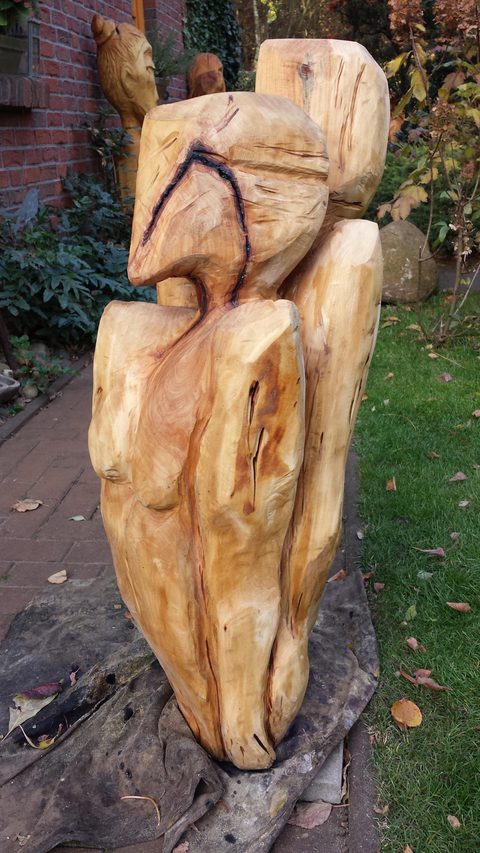 Paar 3 – holzskulpturen, Linde
