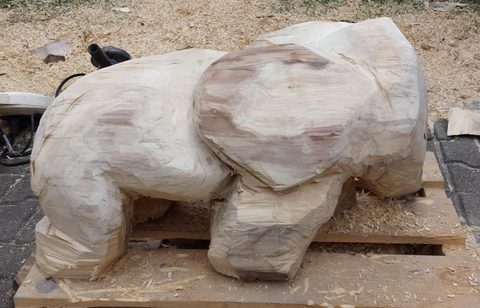 Lillefant – holzskulpturen, Eiche
