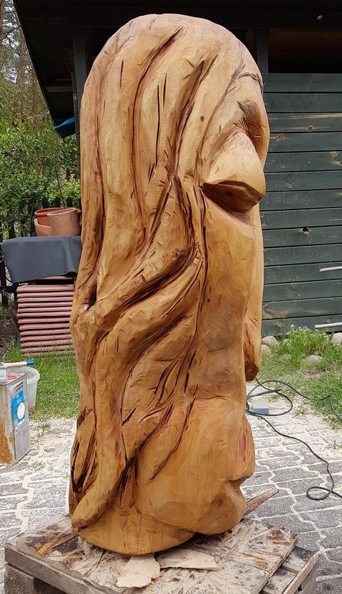 hölzerne Moai – holzskulpturen, Eiche