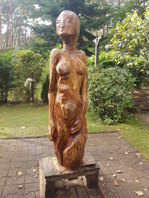 die Stolze – holzskulpturen, Eiche