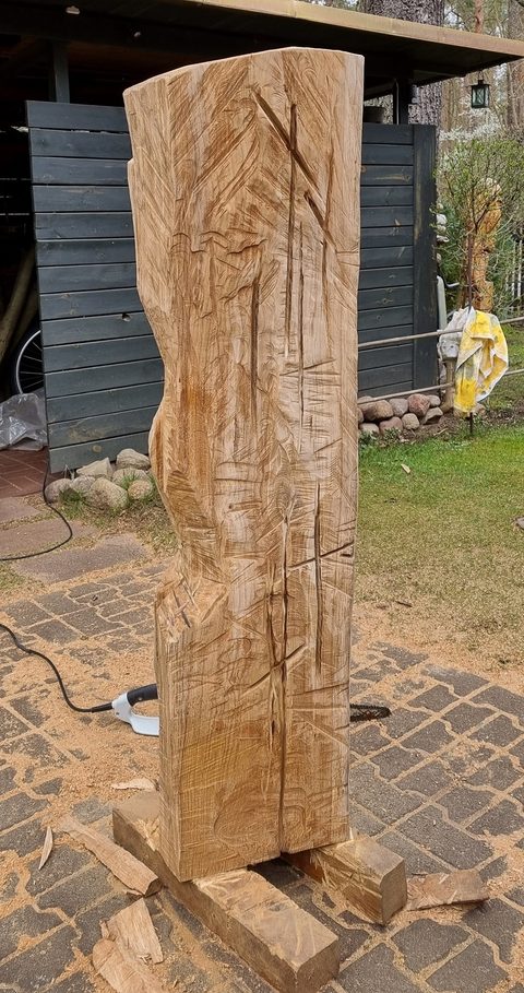 in Anlehnung an Ingeborg Hunzinger – holzskulpturen, Eiche