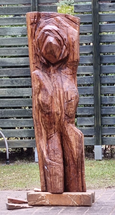in Anlehnung an Ingeborg Hunzinger – holzskulpturen, Eiche