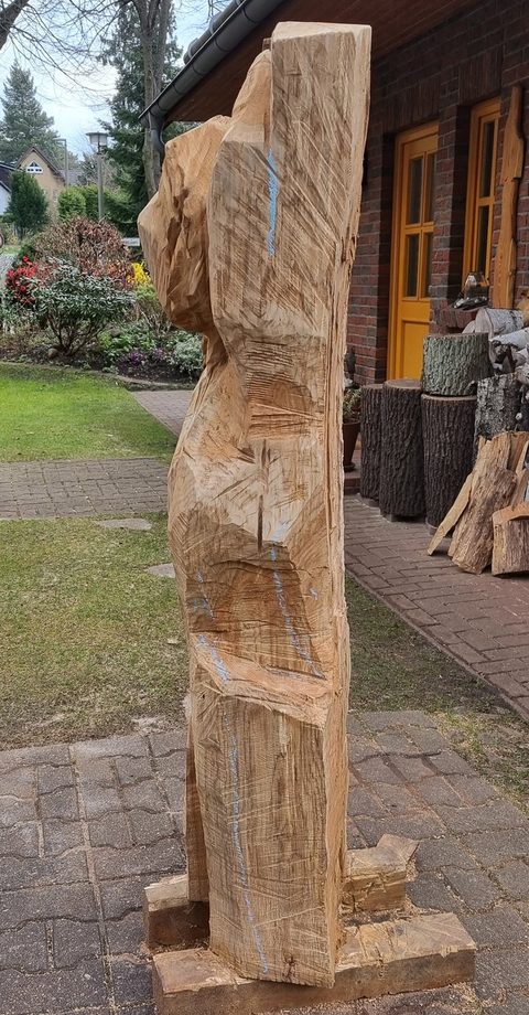 in Anlehnung an Ingeborg Hunzinger – holzskulpturen, Eiche